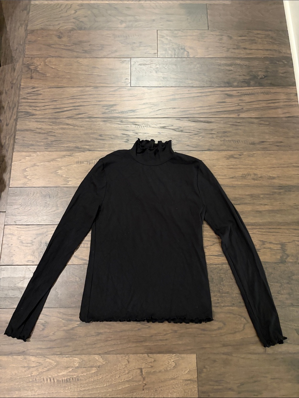 JCrew Black Lettuce Edge Turtleneck Sz S